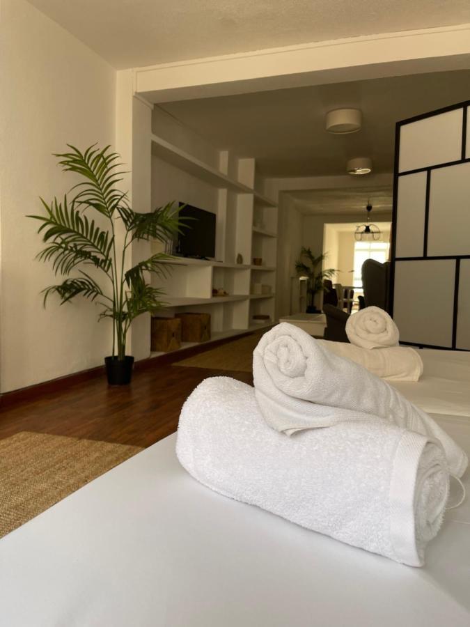 Irua Apartamentos Ronda Luaran gambar